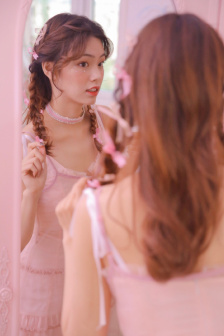 年轻女教师2